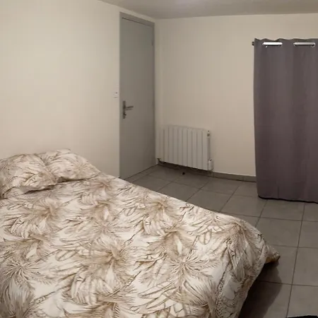 T2 Pour 5 Personnes 1 Appartement Satolas-et-Bonce