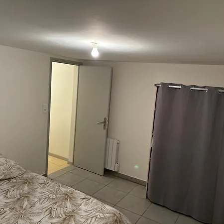 Appartement T2 Pour 5 Personnes 1 *